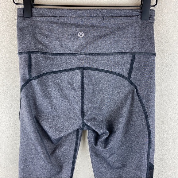 Lululemon Gear Up Crop 17” Leggings
Heathered Black / Black - Picture 7 of 10